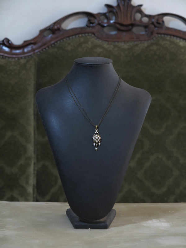 Adari Necklace