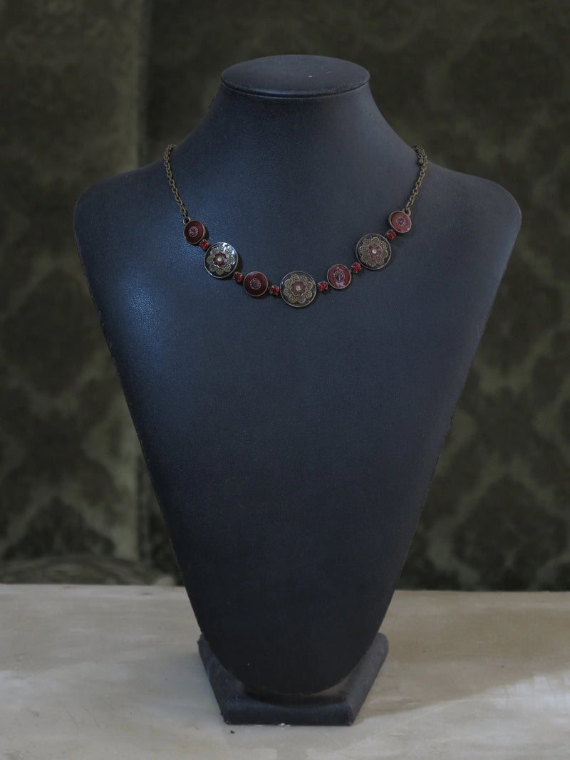 Akako Necklace