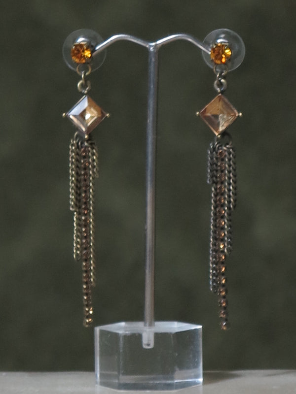 Della Drop Vintage Earrings