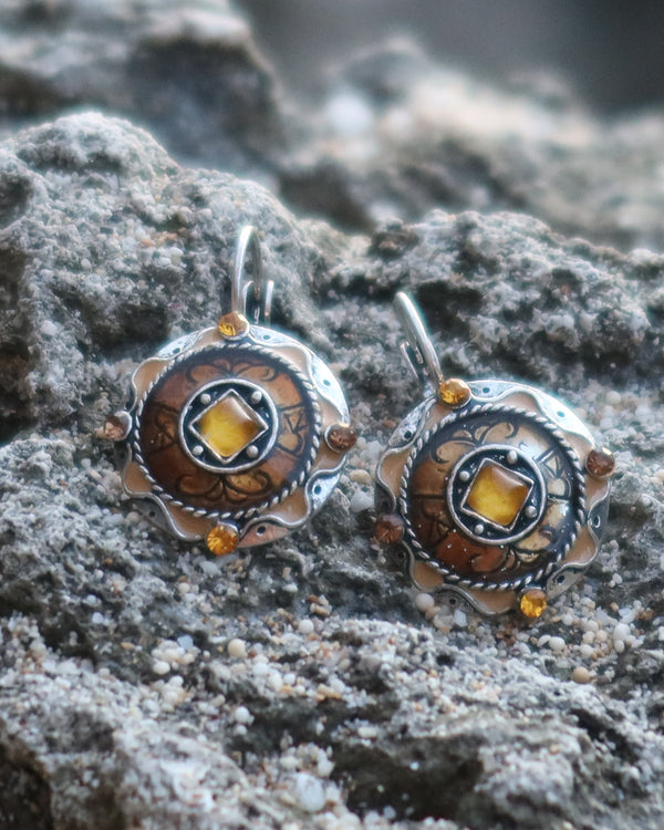 Pasir Circle Vintage Earrings