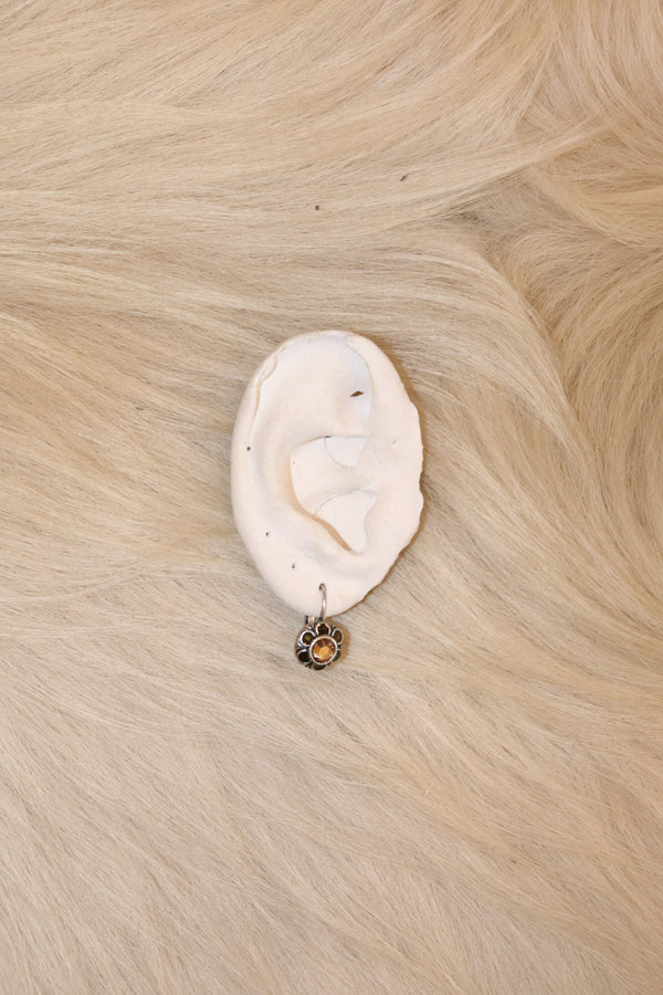Mari Vintage Flower Earrings