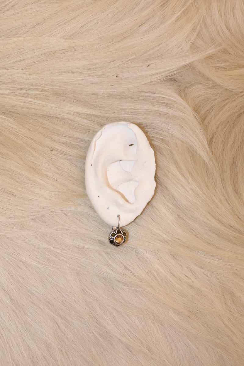 Mari Vintage Flower Earrings