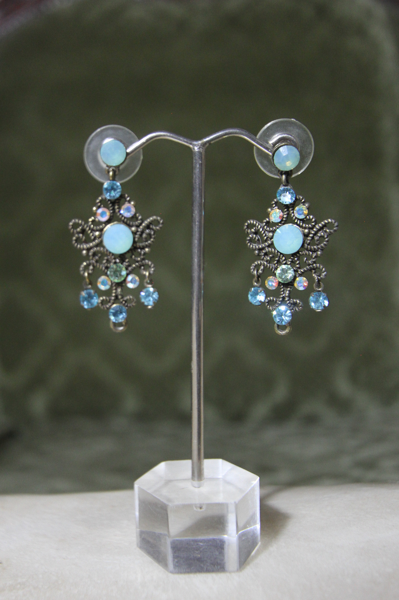 Bella Blue Vintage Earrings