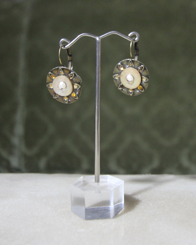 Yoki Circle Vintage Earrings