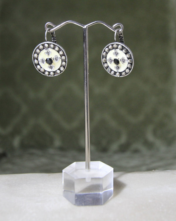 Crema Circle Vintage Earrings