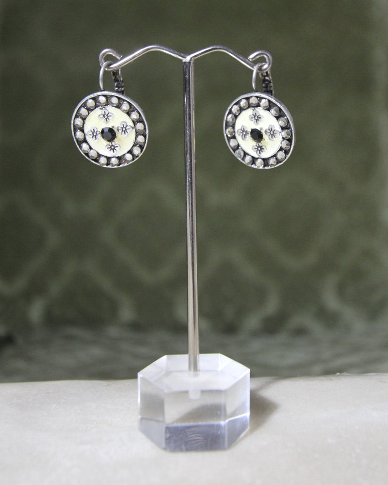 Crema Circle Vintage Earrings