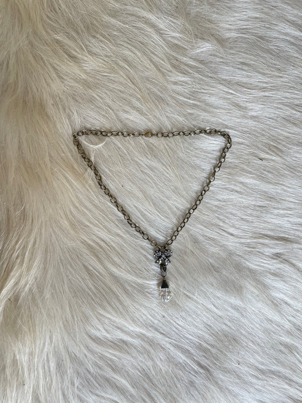 Pina Drop Bow Chain Necklace