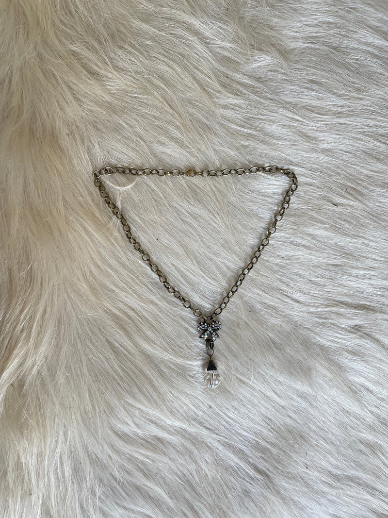 Pina Drop Bow Chain Necklace